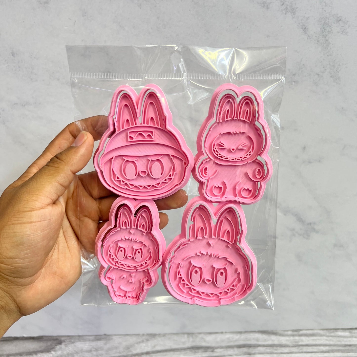 Set 4 Cortadores La Bubu Tamaño Galleta