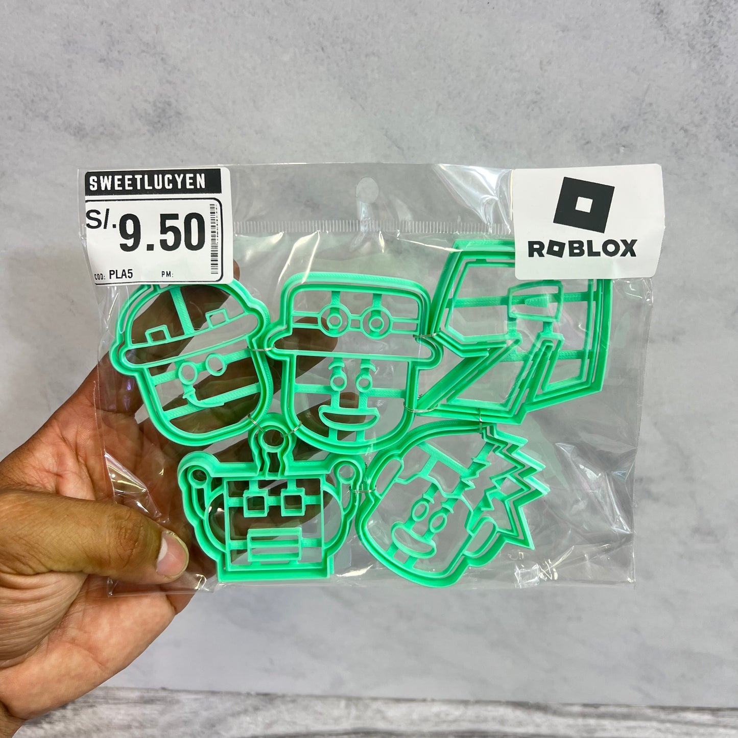 Set 5 Cortadores 5-7 cm Roblox
