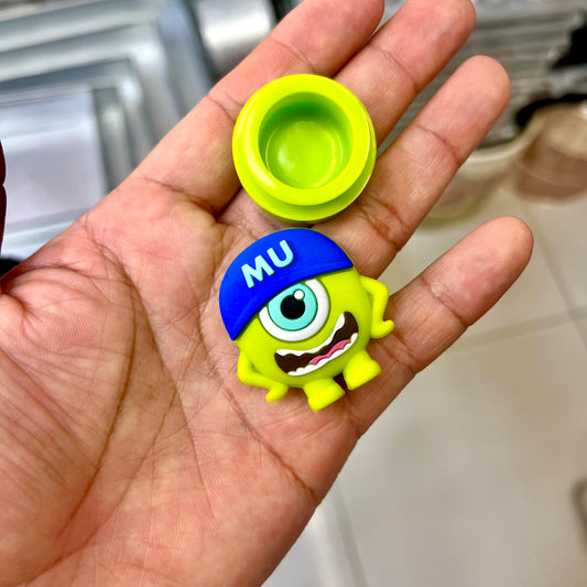 Pastillero Mike Wazowski
