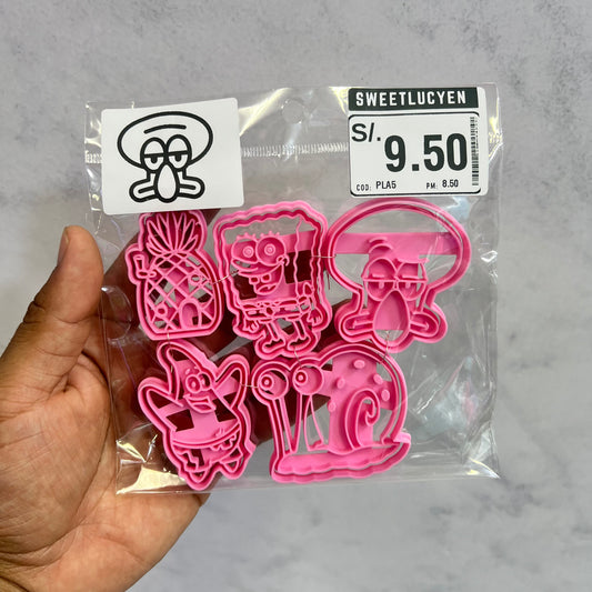 Set 5 Cortadores 5-7 cm Bob Esponja