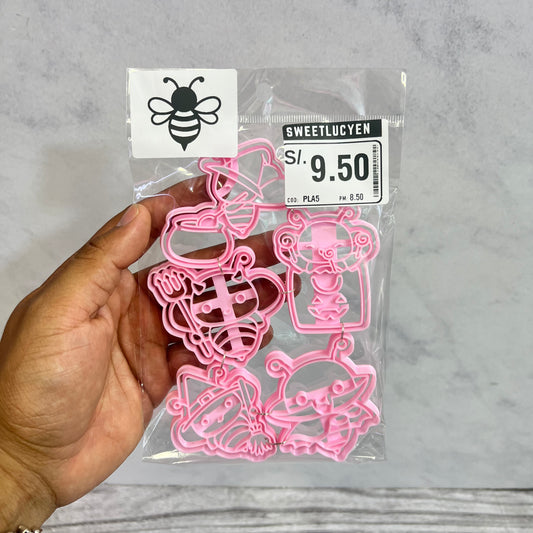 Set 5 Cortadores 5-7 cm Abejita